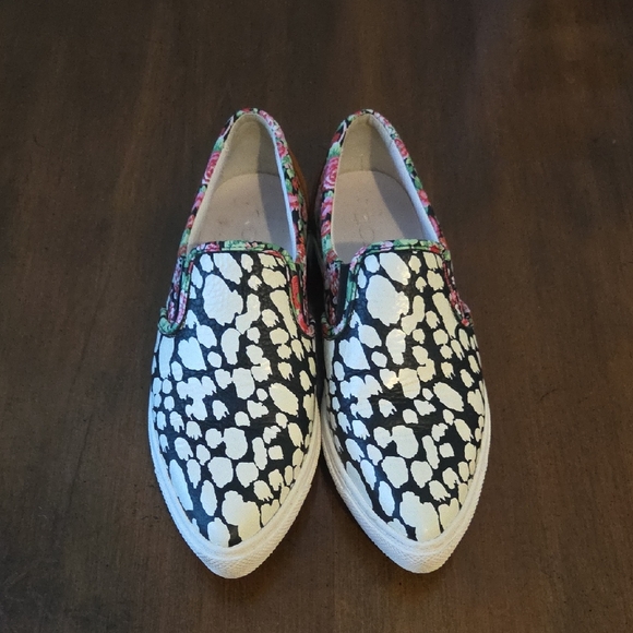 Coach Black and White & flower Patterned Flats - Picture 1 of 7